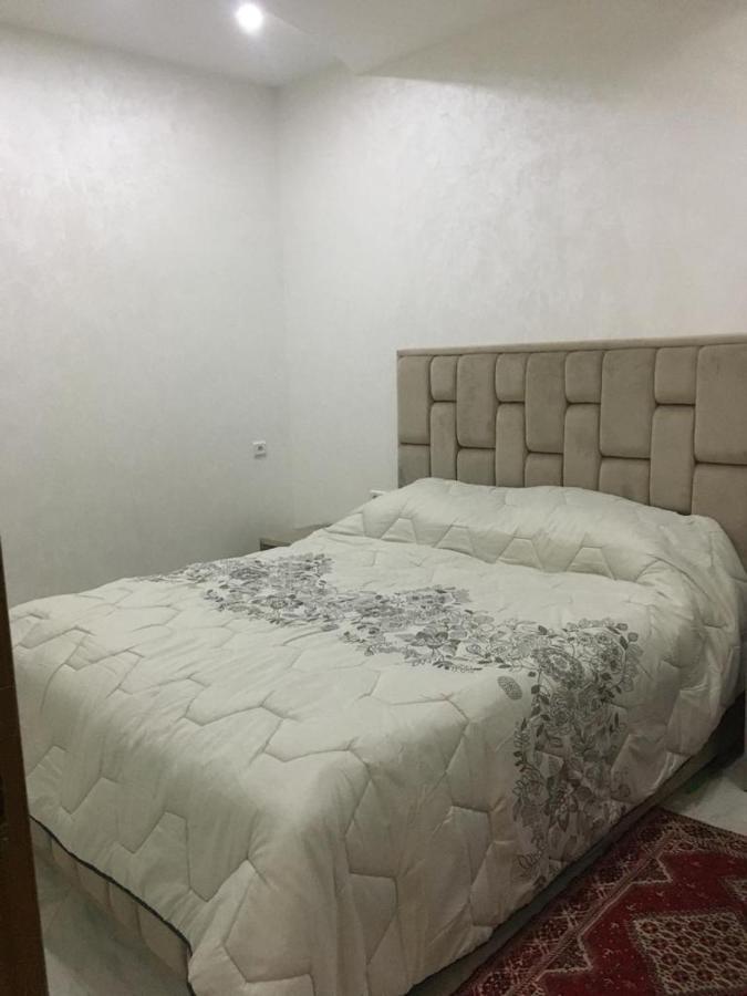 Appartement Y Tanger Exteriör bild